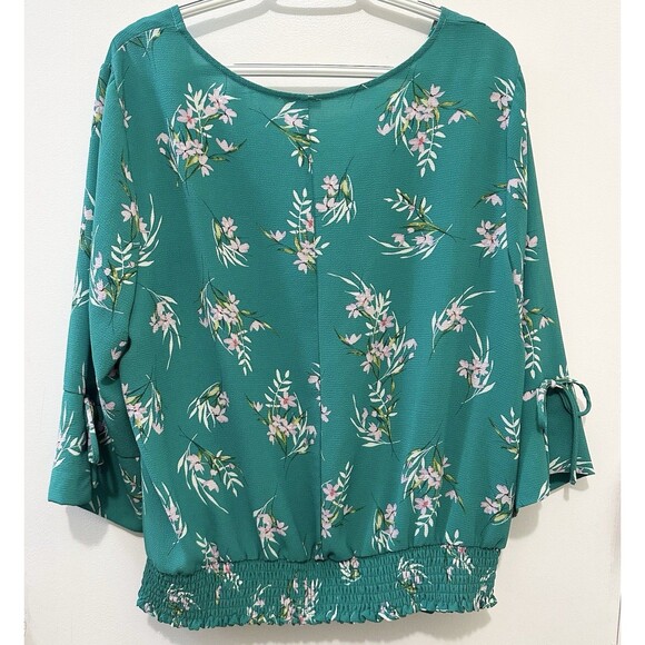 Lily White Plus 2X Floral Blouse Green Boho Bell Sleeve Tie Top V-Neck - Picture 2 of 8